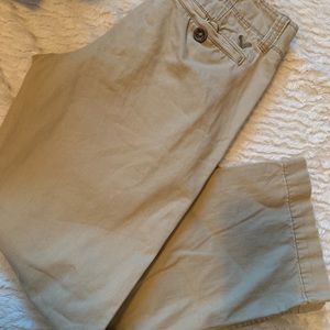 💥American Eagle Khaki Pants💥